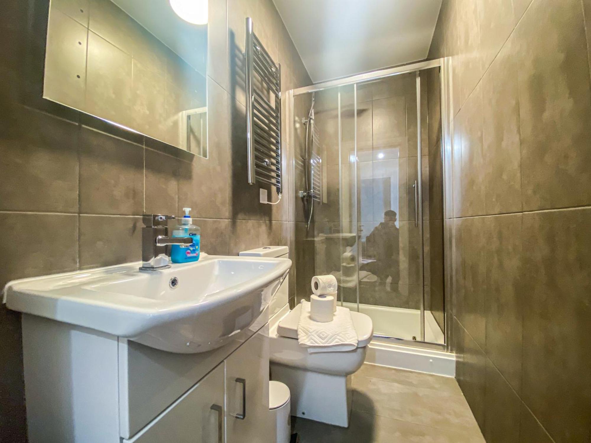 City Apartments By Elegance Living ปีเตอร์โบโรห์ ภายนอก รูปภาพ